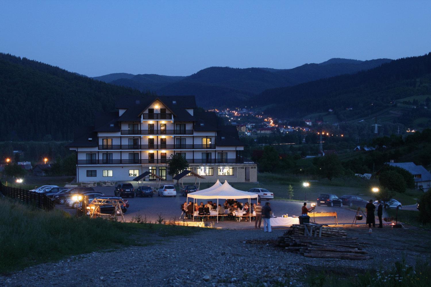 Hotel Toacabellevue Gura Humorului Eksteriør billede